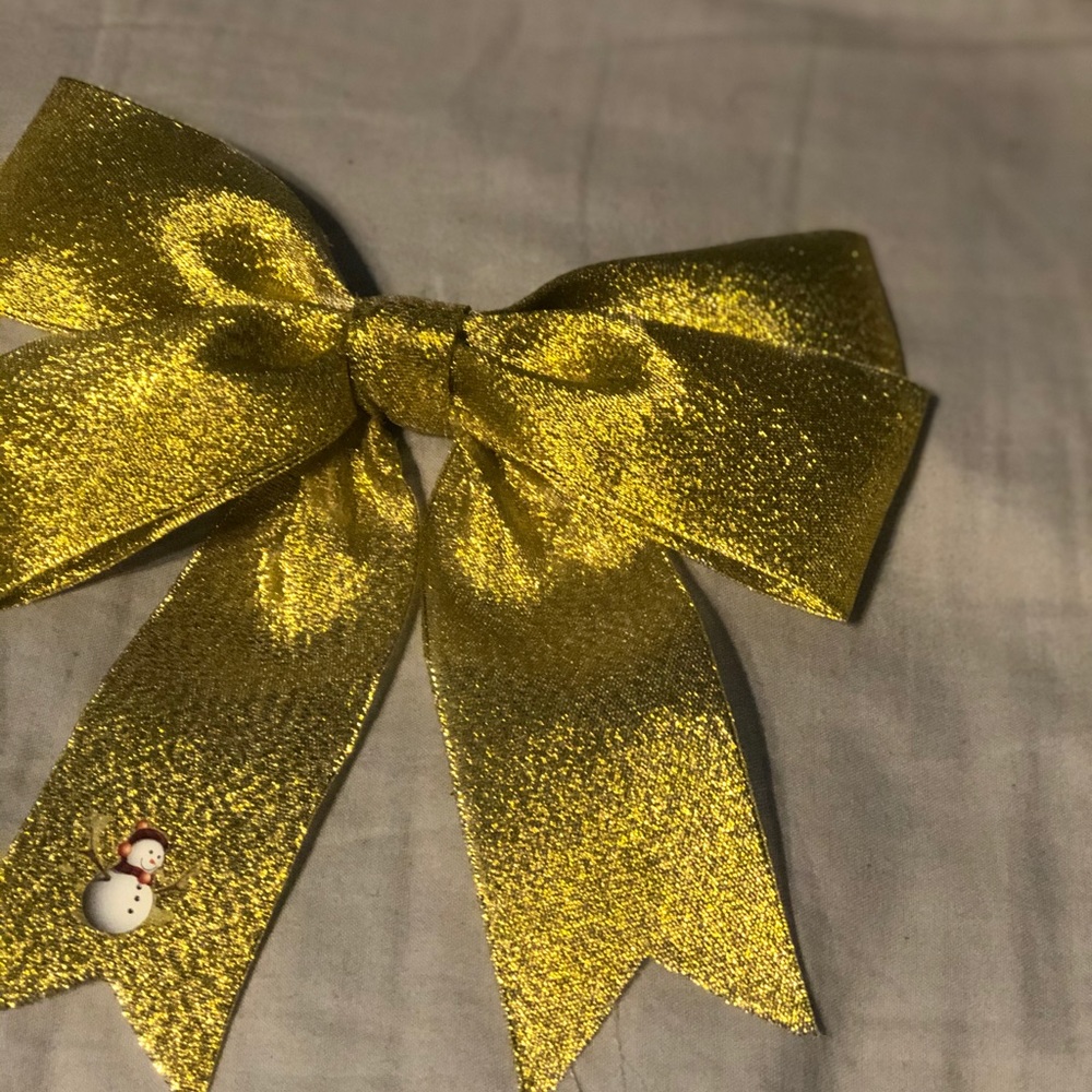 Handmade large holiday bow with alligator clip
